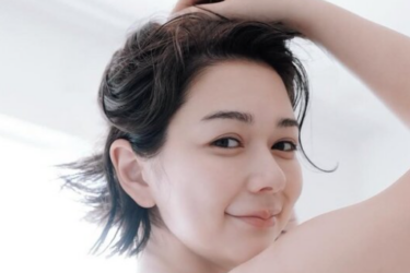 村重杏奈、”人生最後”の覚悟を凝縮——写真集『あんな』が魅せる新境地